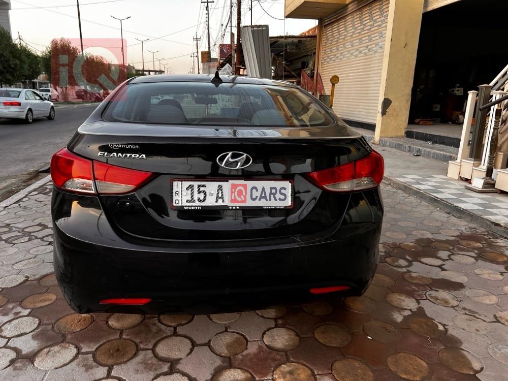 هیوندای ئەلەنترا